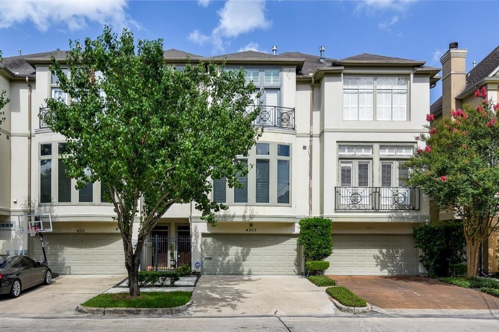 Property Photo: 4303 Childress Street TX 77005