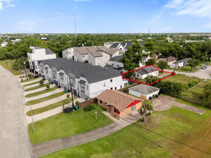 Property Photo:  4110 Buck St Street  TX 77020 