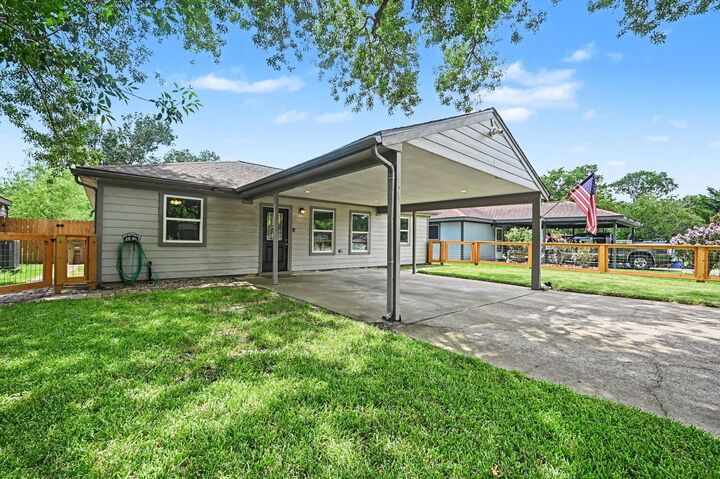 Property Photo: 4818 27th Street TX 77539