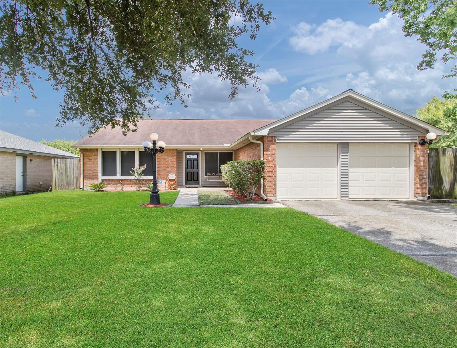 Property Photo:  10135 Shell Rock Road  TX 77571 