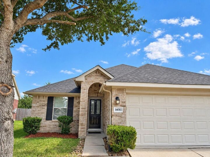 Property Photo: 14011 Chelseahurst Lane TX 77047