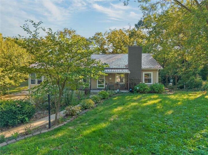 Property Photo:  115 S Titus Avenue  MO 64024 