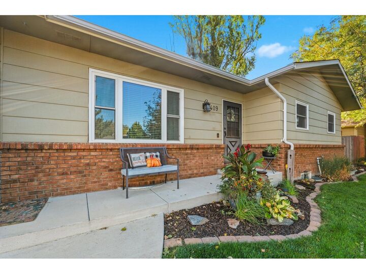 Property Photo: 409 Stanford St CO 80723