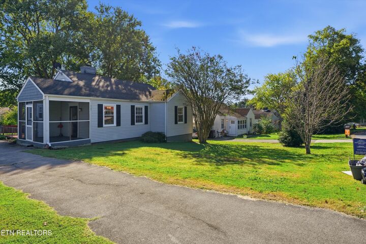 Property Photo:  1764 Kettering Rd  TN 37701 