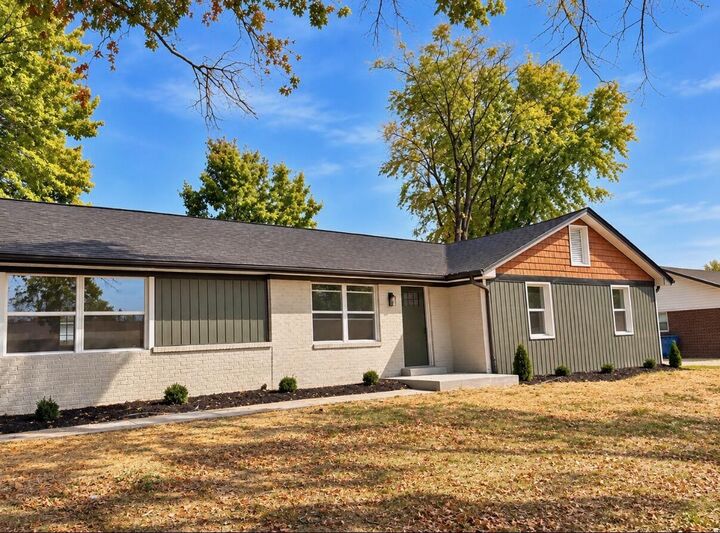 Property Photo:  401 Sunset Drive  KY 40342 