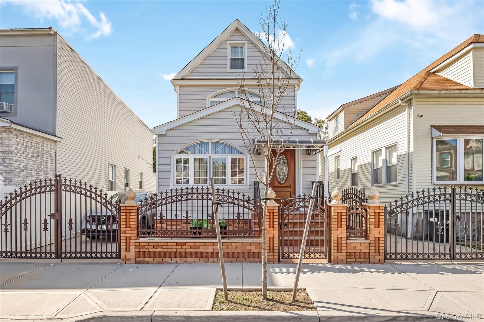 Property Photo:  10462 127th Street  NY 11419 