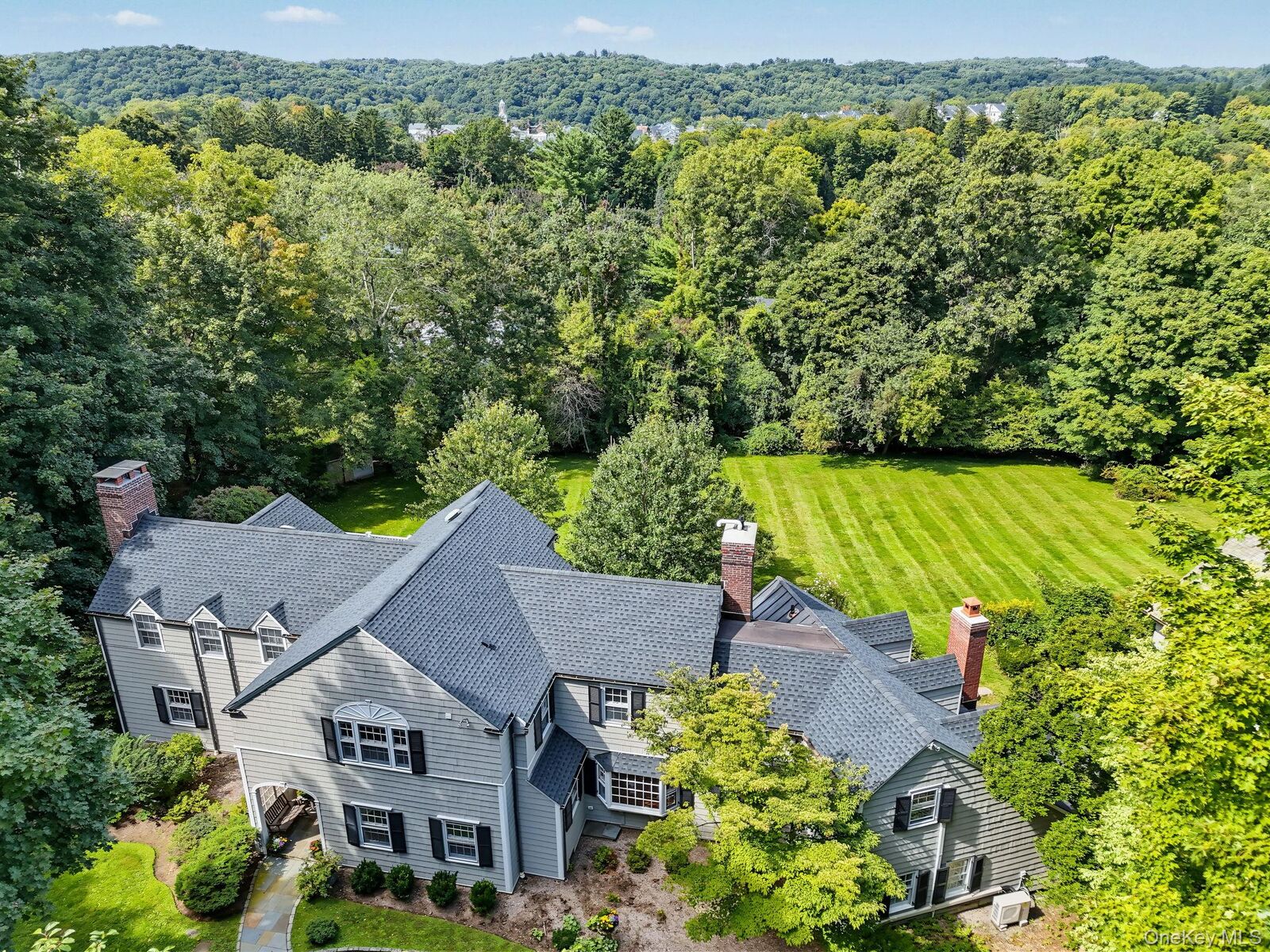 Property Photo:  18 Ivy Hill Road  NY 10514 