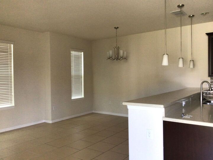 Property Photo: 2564 Fassona Drive FL 34741