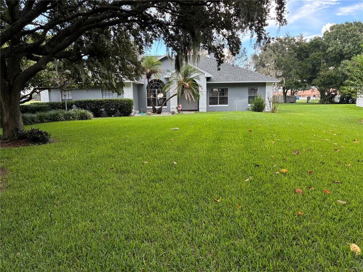 Property Photo:  14 Crystal Waters Drive  FL 33880 