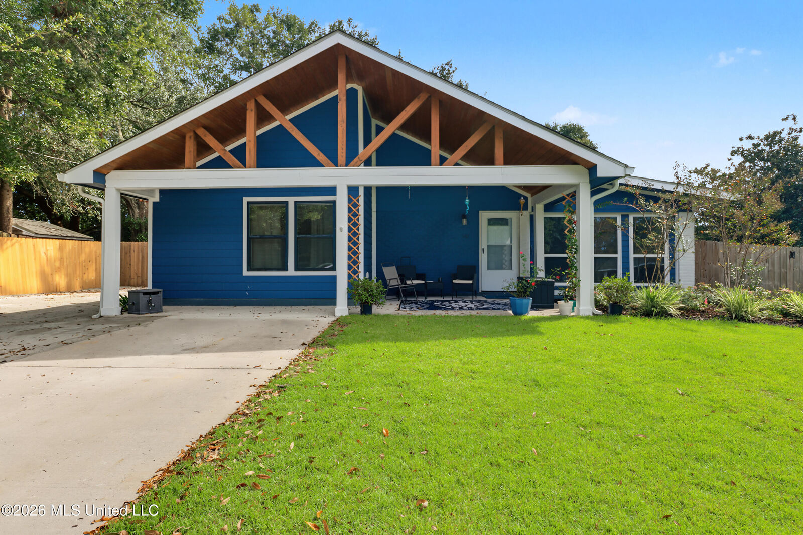 Property Photo:  342 Rich Avenue  MS 39531 