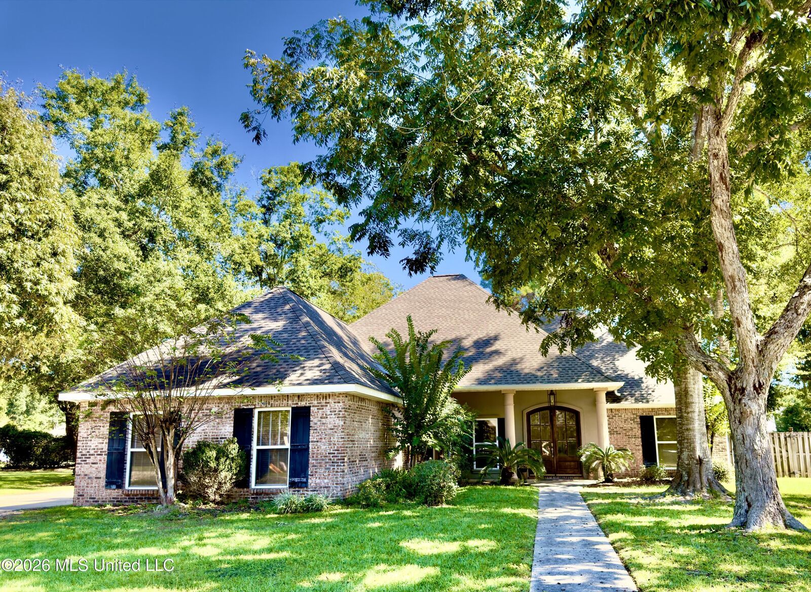 Property Photo:  814 Canebreak Drive  MS 39564 