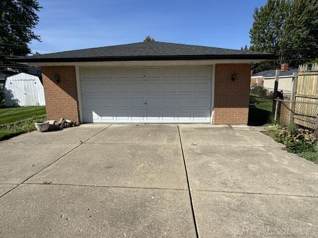Property Photo: 31359 Gardendale Drive MI 48088