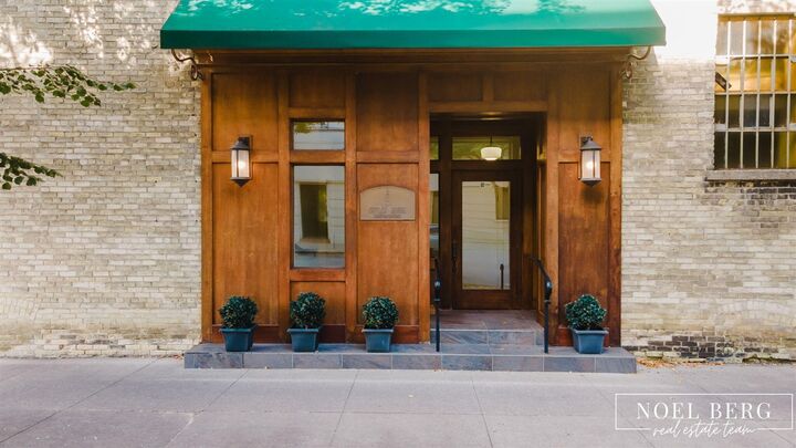 Property Photo:  9 S 3rd Street 301  MI 49417 