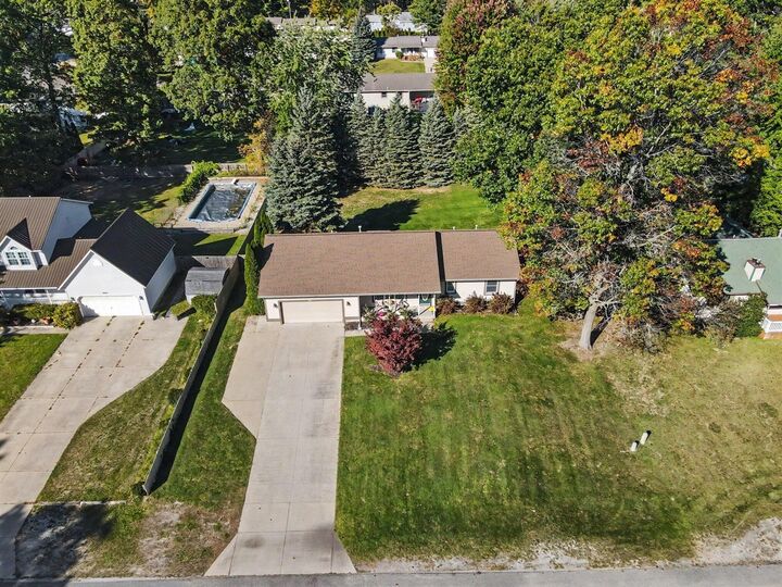Property Photo: 3872 Forest Edge Road MI 49442-2792