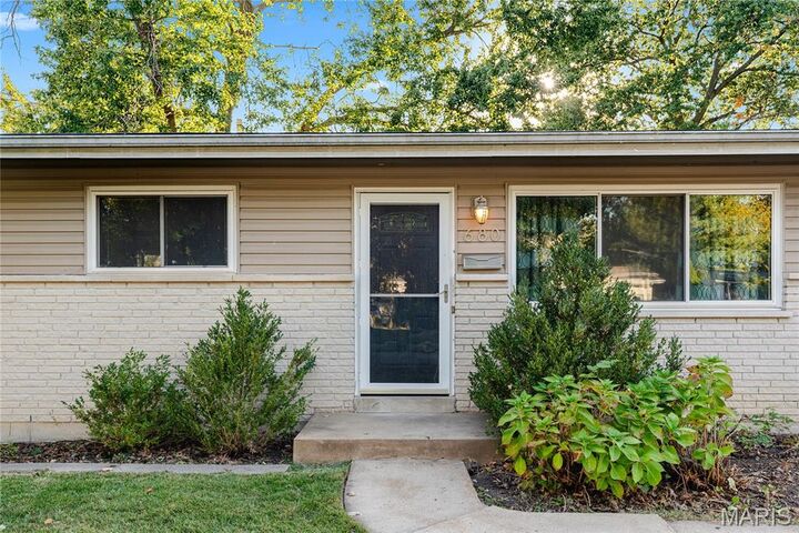 Property Photo:  680 Crabapple Lane  MO 63031 