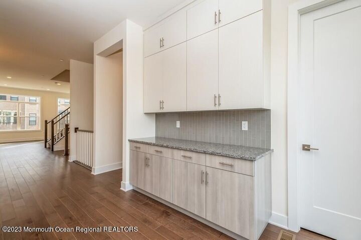 Property Photo:  3 Blaisdell Court  NJ 07748 