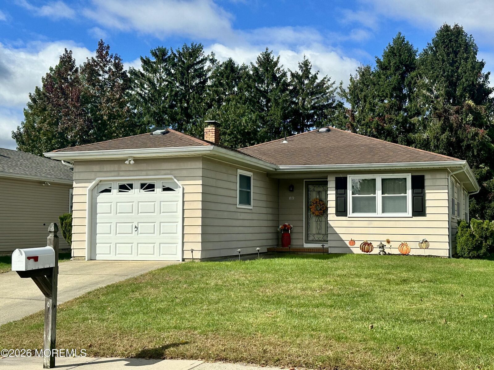 Property Photo:  10 Biscayne Street  NJ 08757 