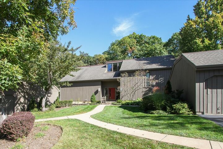 Property Photo:  671C Old Barn Road  IL 60010 