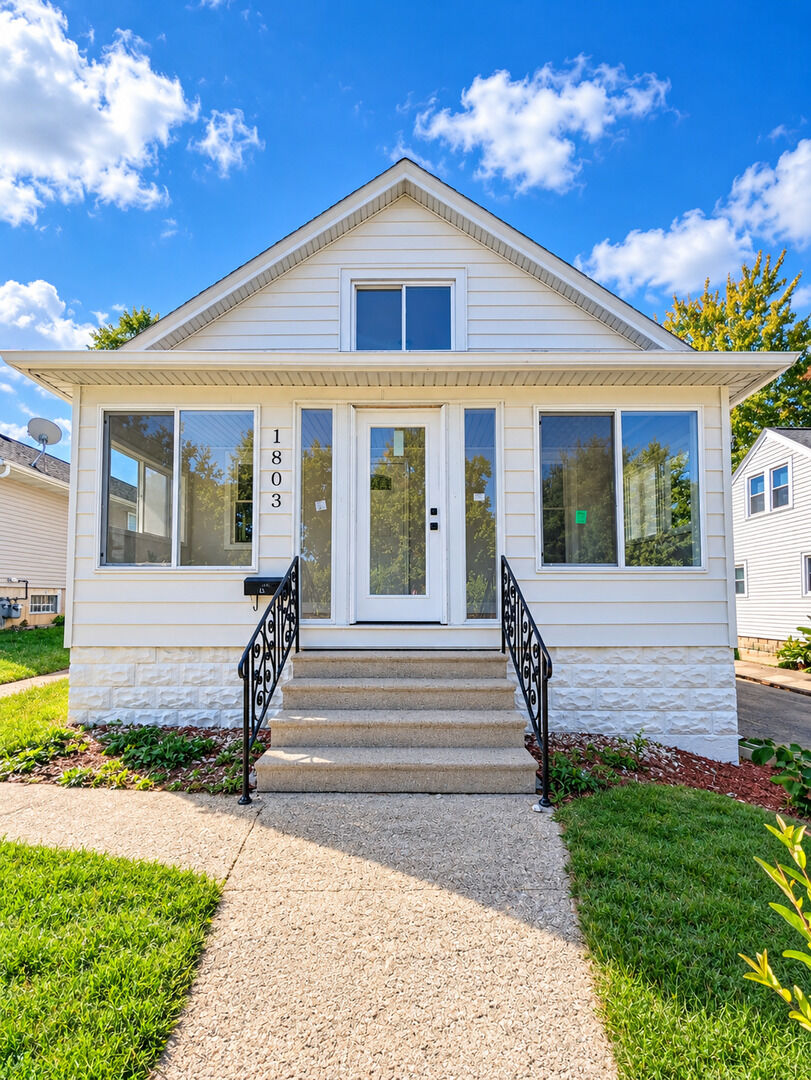 Property Photo: 1803 N Center Street IL 60403