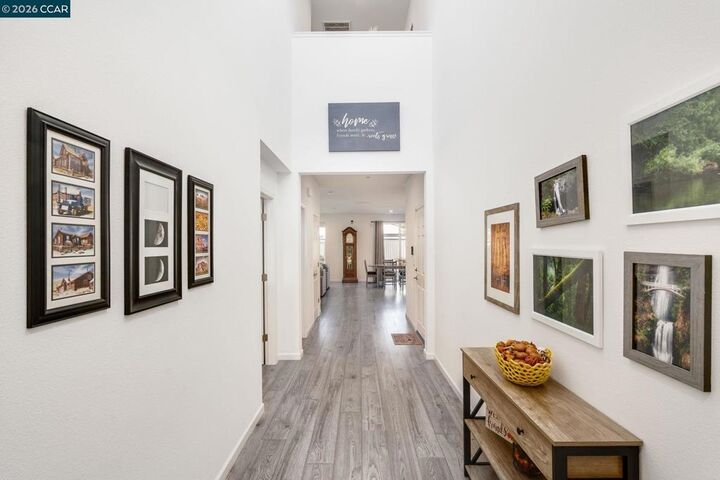 Property Photo:  2249 Scott Ct  CA 95776 