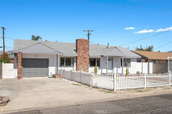 Property Photo:  42118 Mayberry  CA 92544 