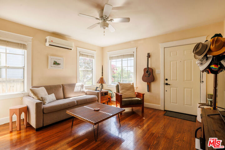 Property Photo:  5009 Stratford Road  CA 90042 