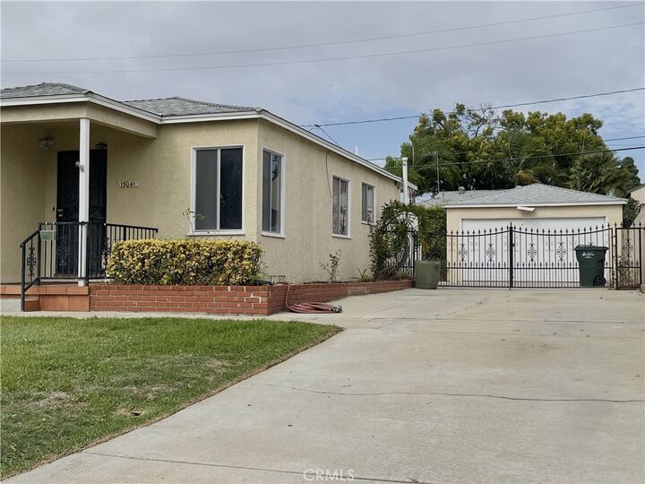 Property Photo:  15041 Cedarsprings  CA 90603 