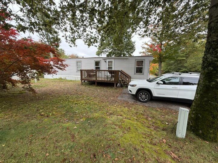 Property Photo: 19 Park Lane ME 04046