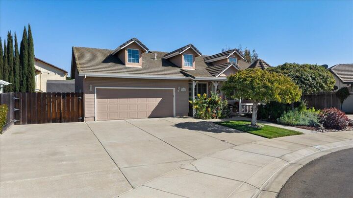 Property Photo:  1084 Eastburg Court  CA 95366 