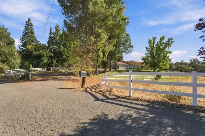 Property Photo:  10020 Van Riper Lane  CA 95658 
