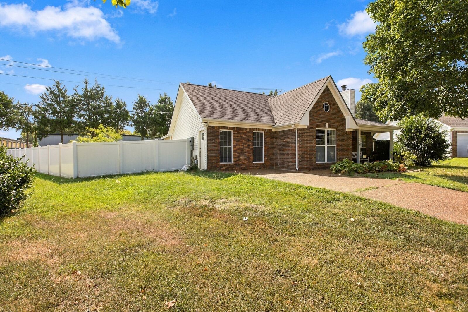 Property Photo:  2504 Wyatt Ct  TN 38401 