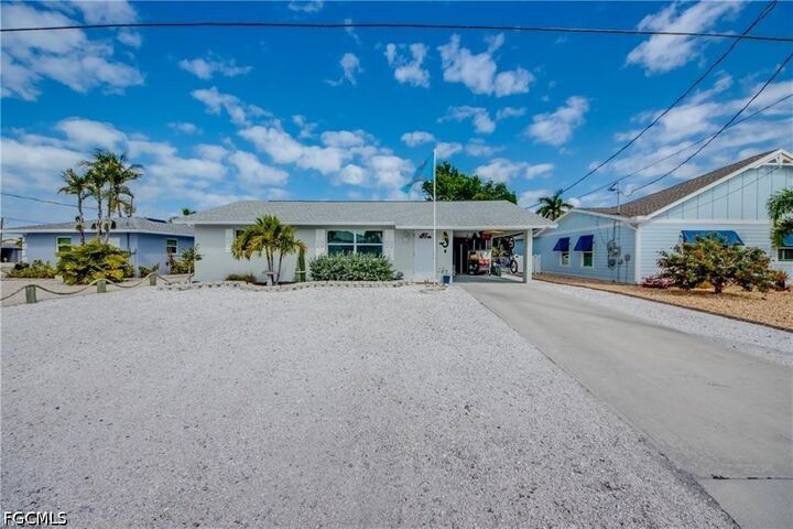 Property Photo: 355 Donora Boulevard FL 33931