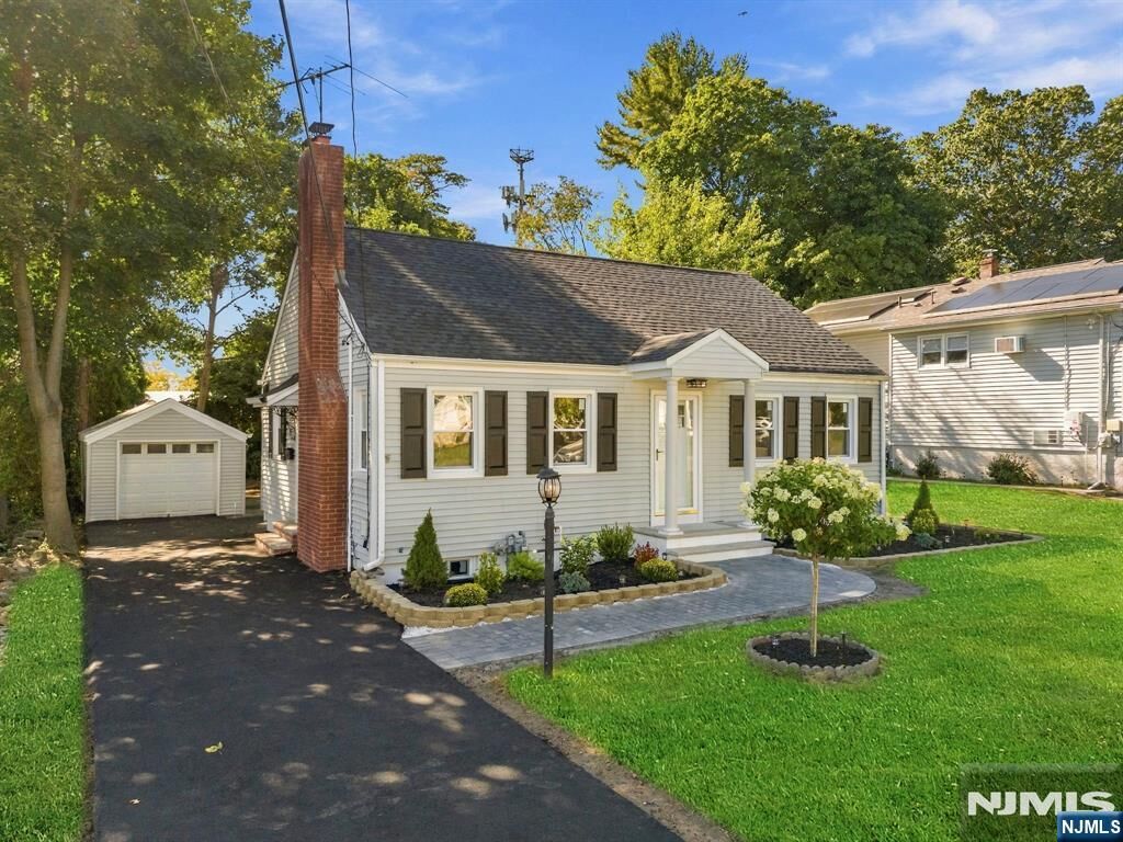 Property Photo:  34 Union Street  NJ 07506 