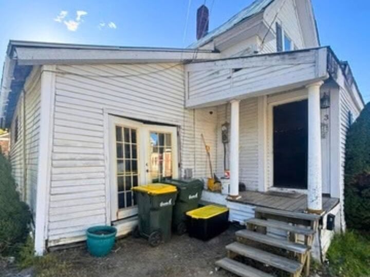 Property Photo: 3 West Street NH 03246