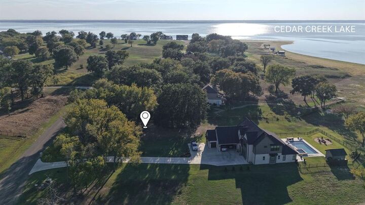 Property Photo: 1514 Shoreline Drive TX 75143