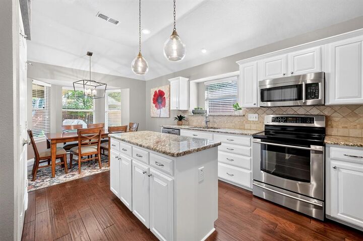 Property Photo: 3625 Kodiak Court TX 76137