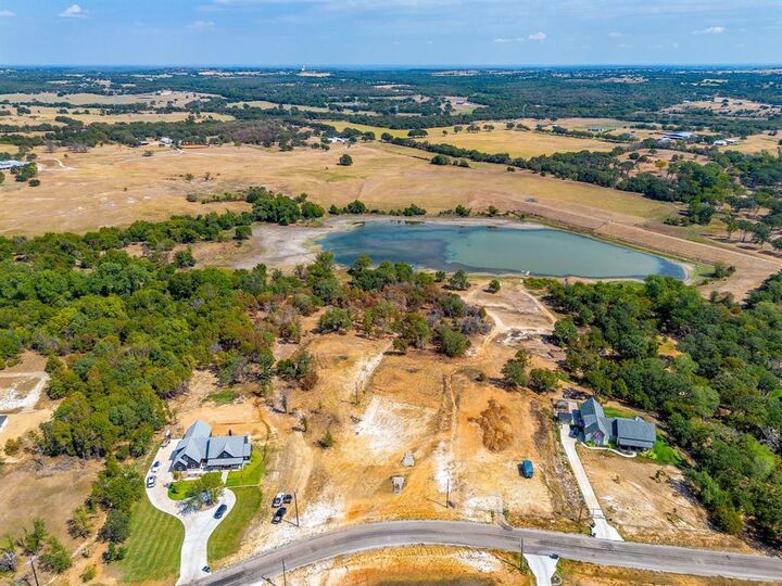 Property Photo:  297 Zebrastone Way  TX 76487 