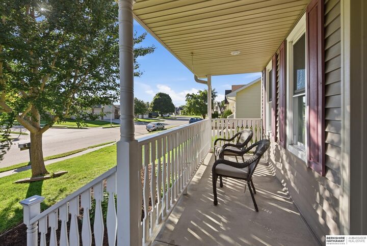 Property Photo: 6418 S 161 Avenue NE 68135