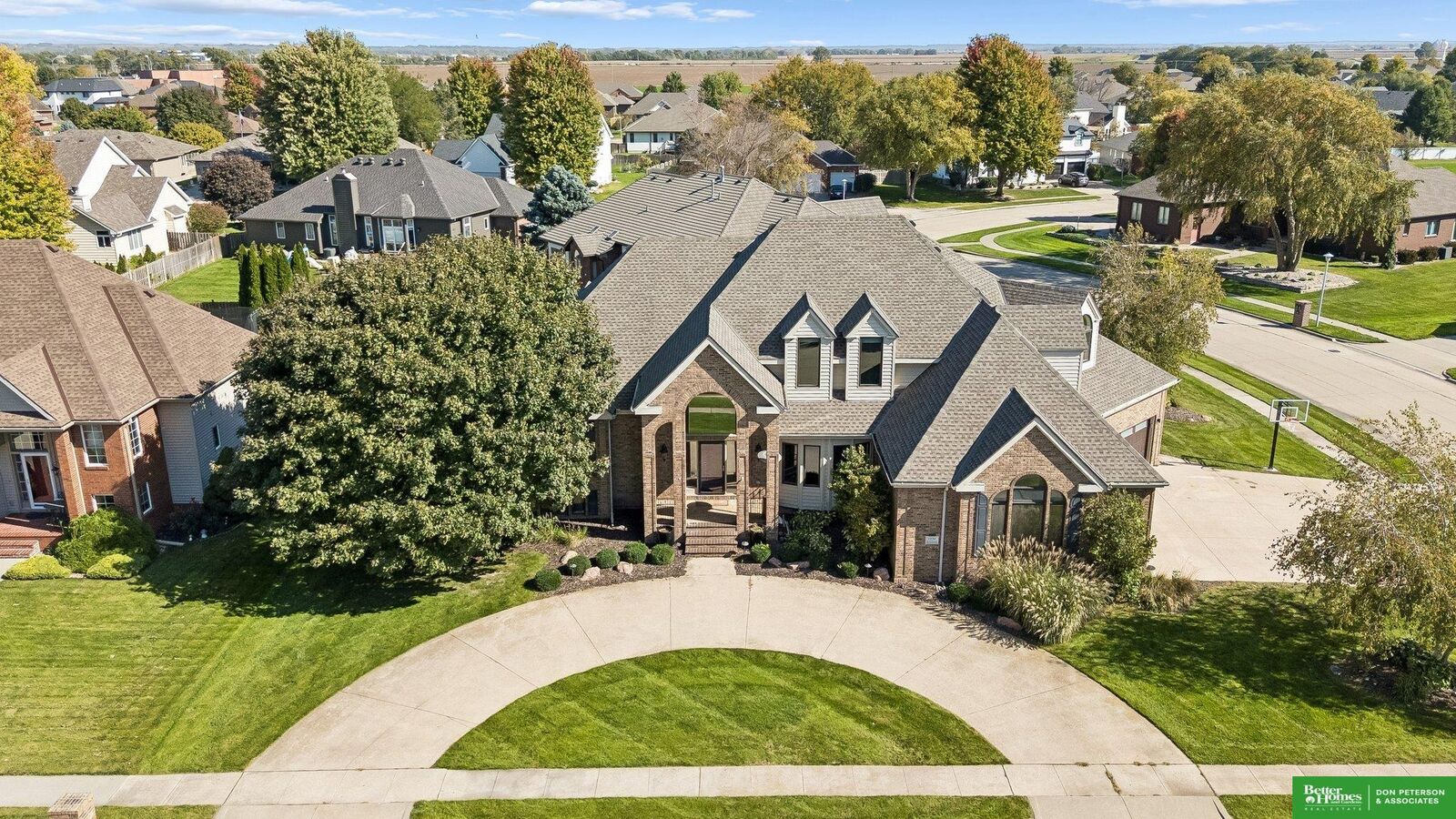 Property Photo:  1234 N Bristolwood Drive  NE 68025 