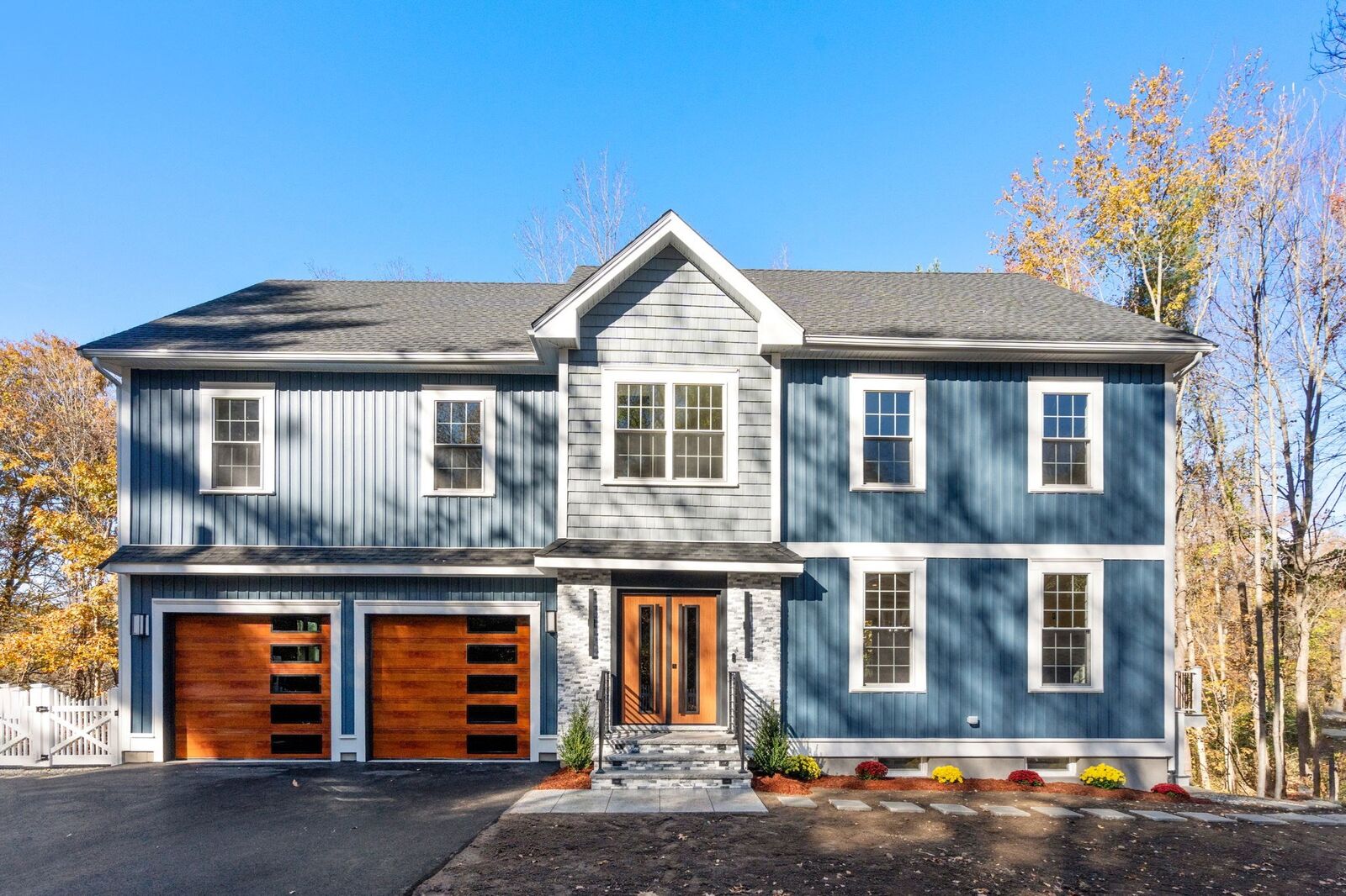 Property Photo:  5 Hanover St  MA 02056 