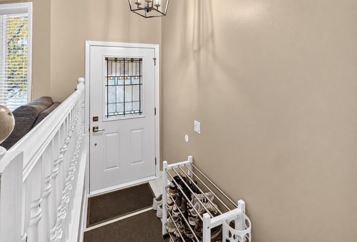 Property Photo:  52 Cedargrove Way SW  AB T2W 4V2 