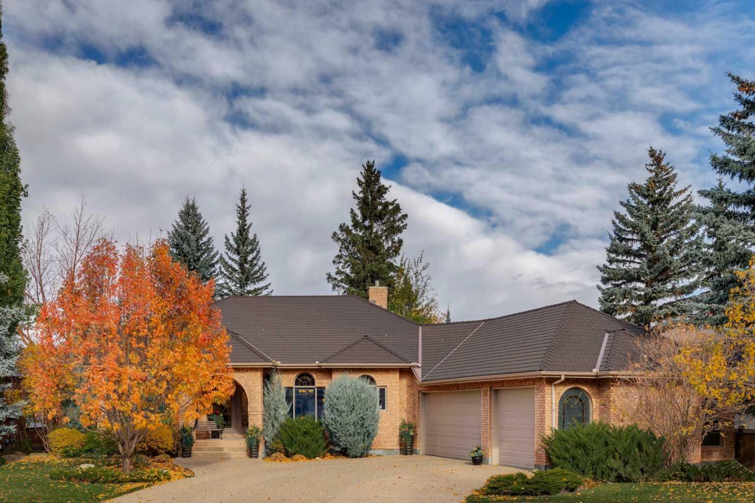 Photo de la propriété: 39 Baycrest Court SW AB T2V 5K1