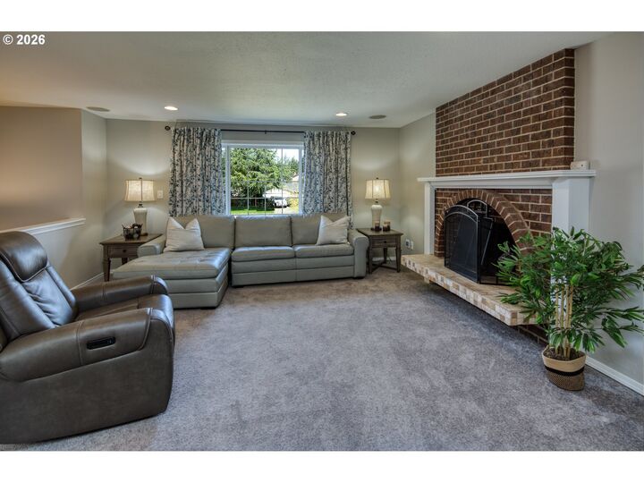 Property Photo:  19619 SE 264th  WA 98042 