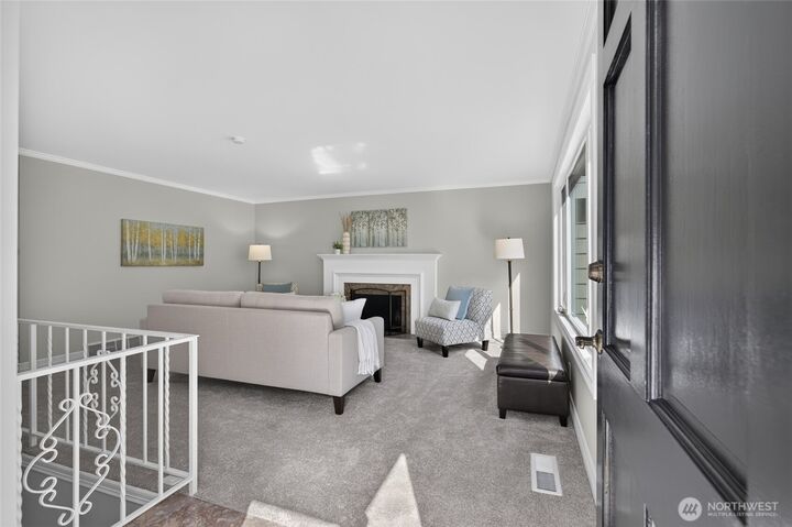 Property Photo:  22520  90th Avenue W  WA 98026 