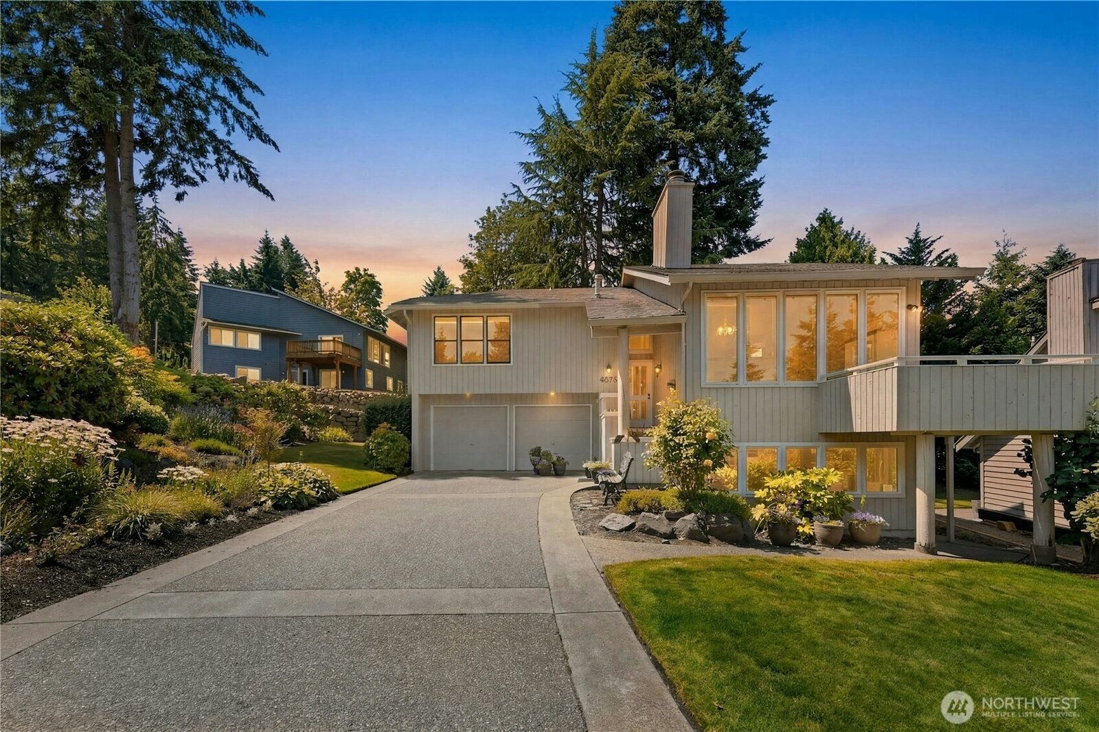 Property Photo: 4679 144th Place SE WA 98006