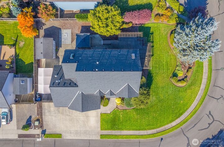 Property Photo:  13410 SE 26th Circle  WA 98683 