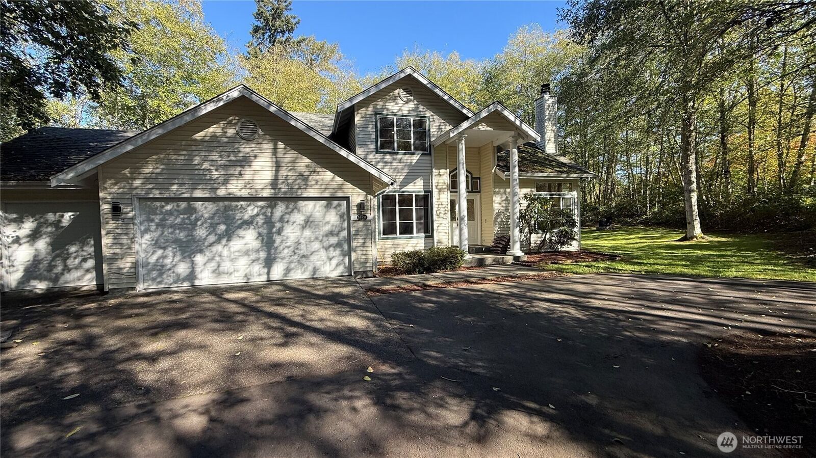 Property Photo: 16131 79th Avenue SE WA 98296