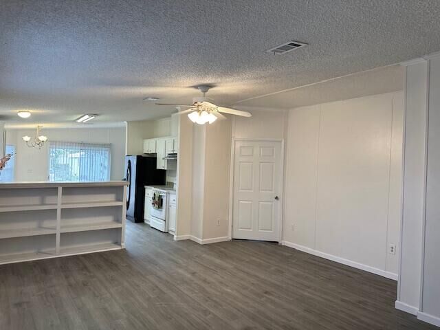 Property Photo:  11941 Watergate Circle  FL 33428 