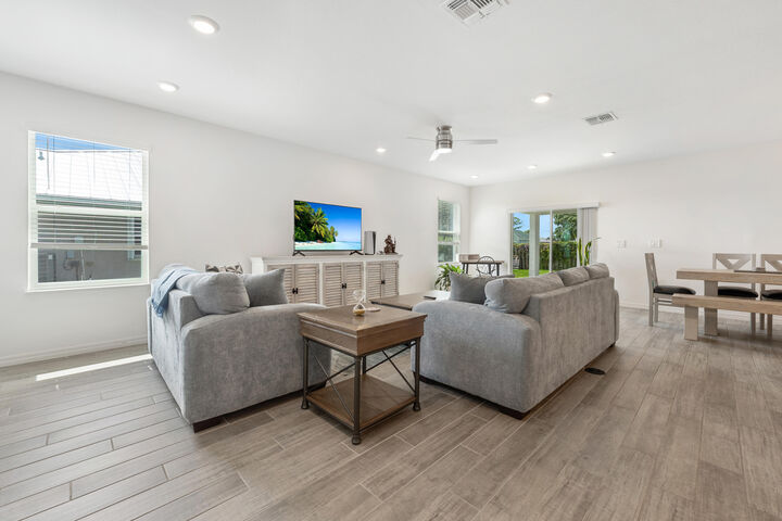 Property Photo:  1862 SE Camilo Street  FL 34952 