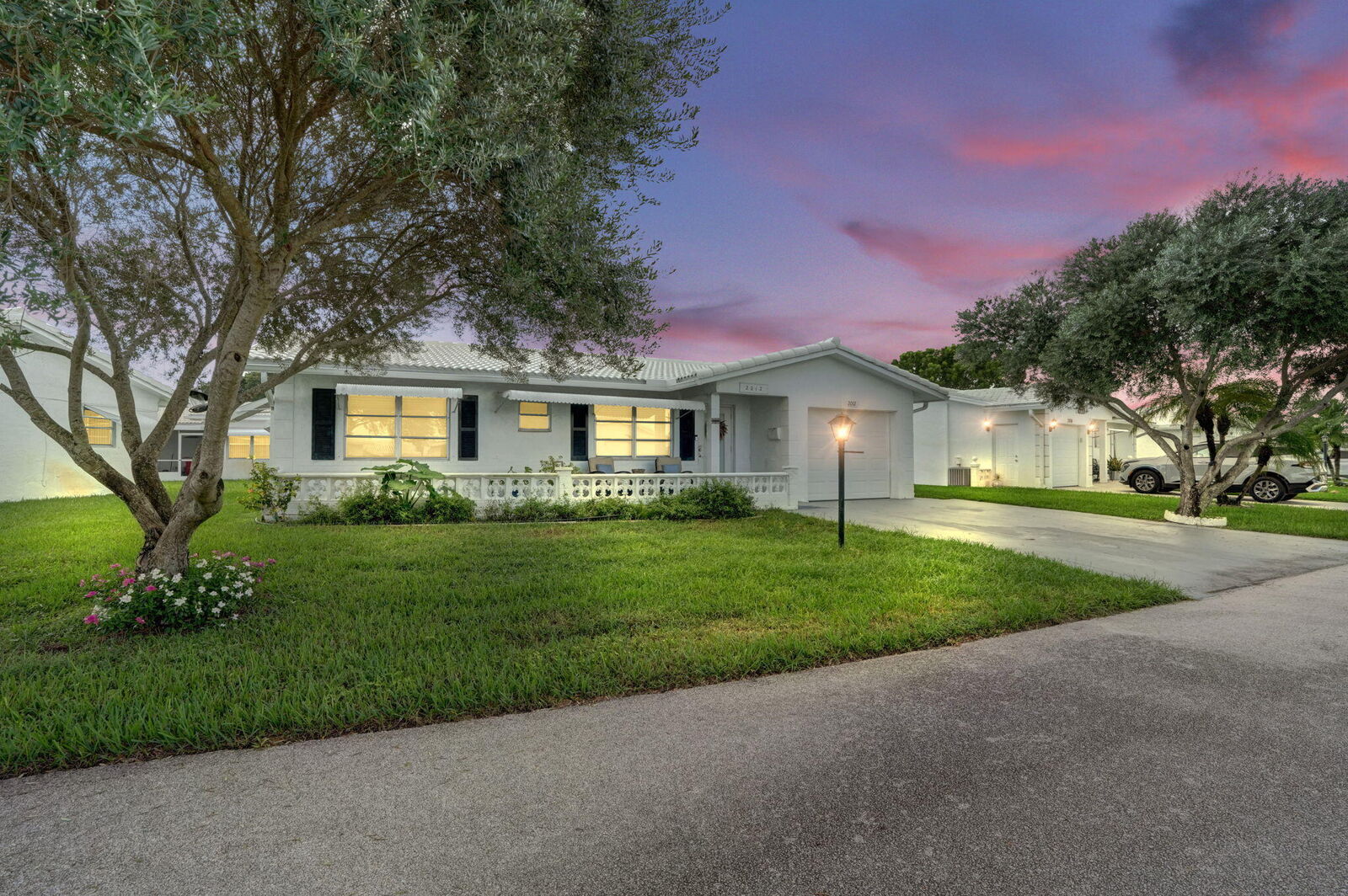 Property Photo:  2012 SW 18th Drive  FL 33426 